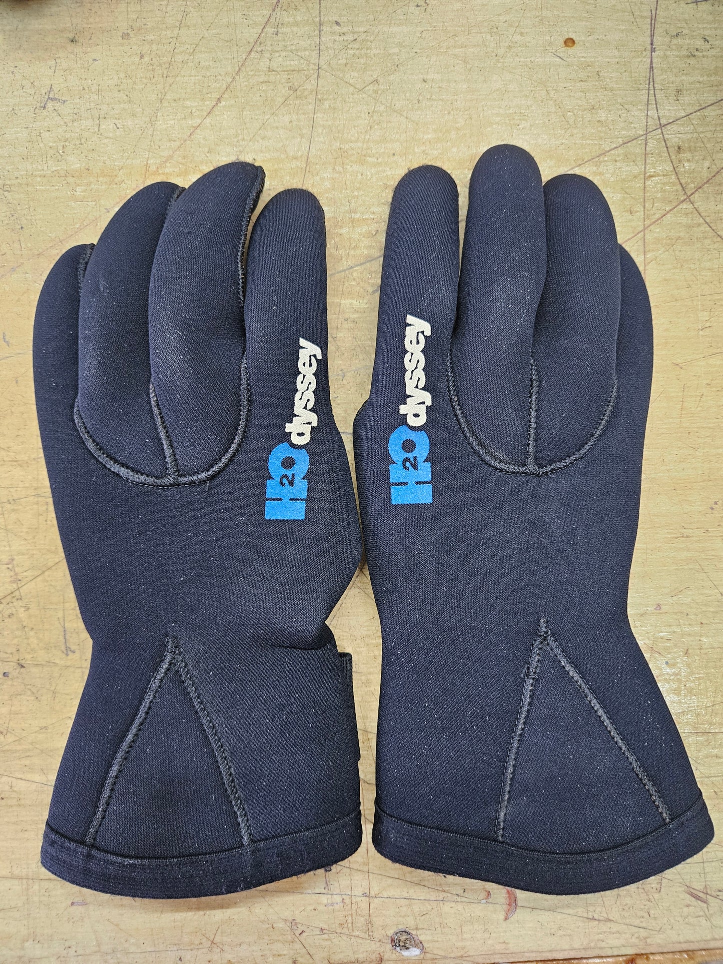 H20 Odyssey 3mm Gloves (MEDIUM) #G6