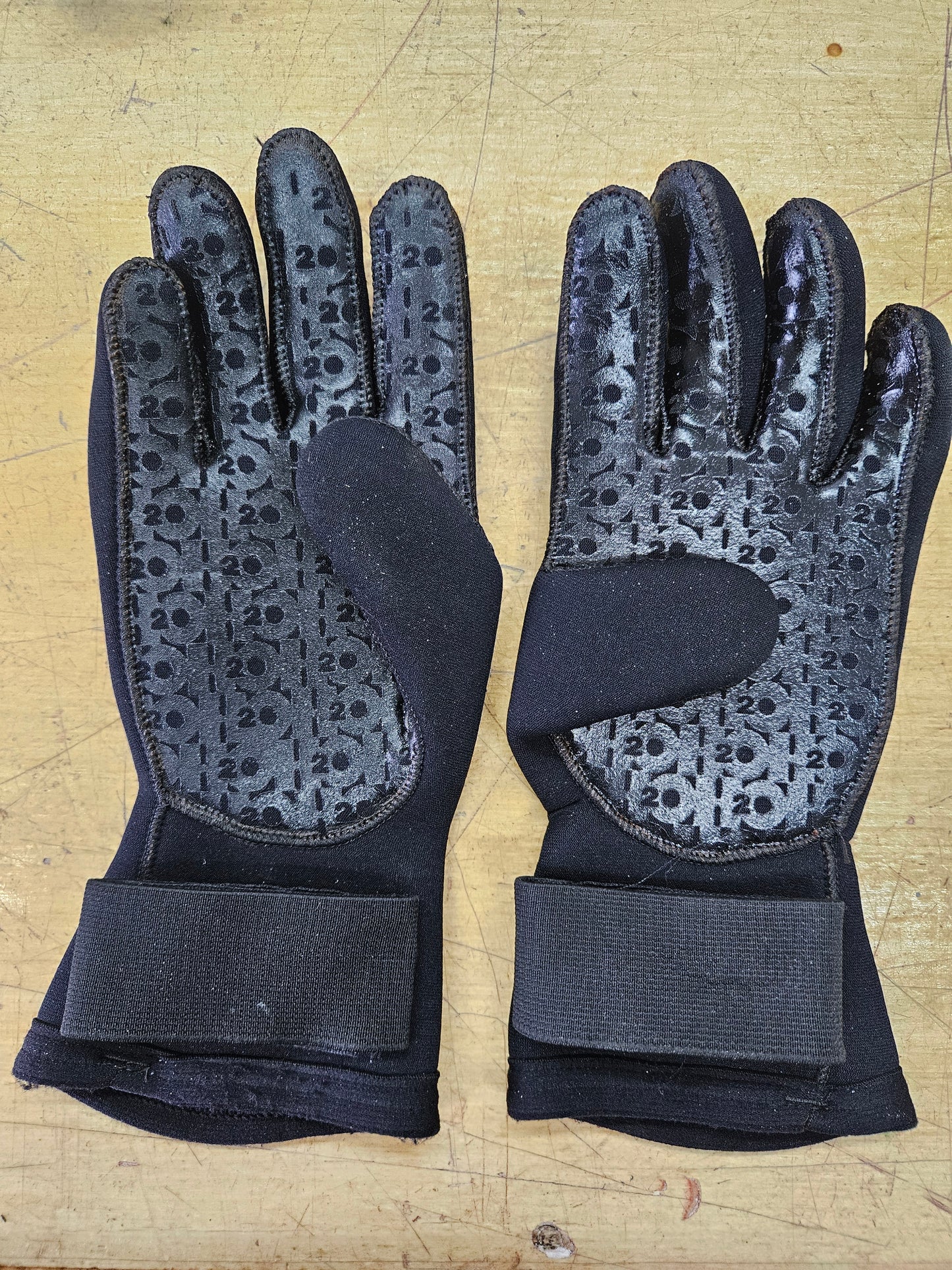 H20 Odyssey 3mm Gloves (MEDIUM) #G6