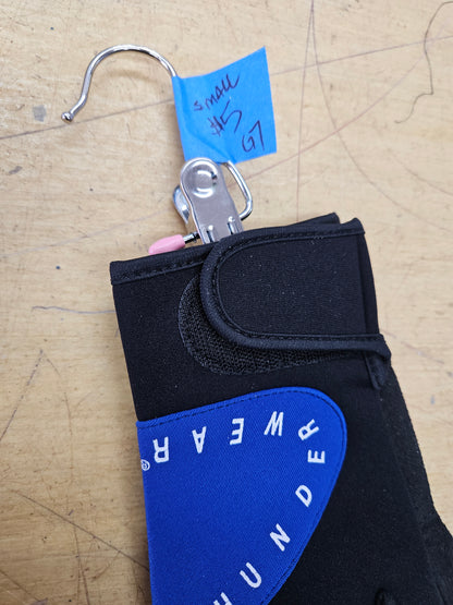 Thunder Wear Reef Gloves (SMALL) $G7