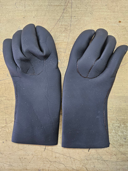 3mm Gloves (SMALL) #G16