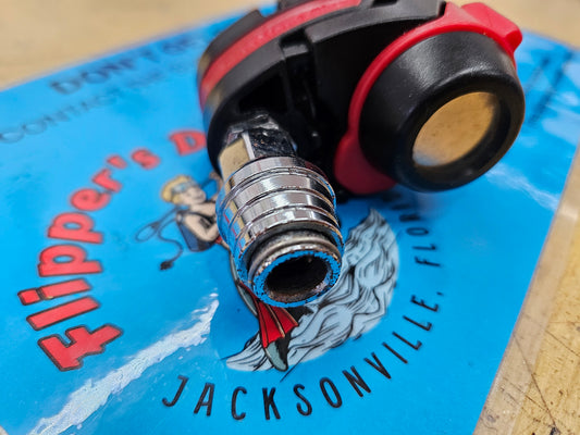 Dive Alert Signaling Device