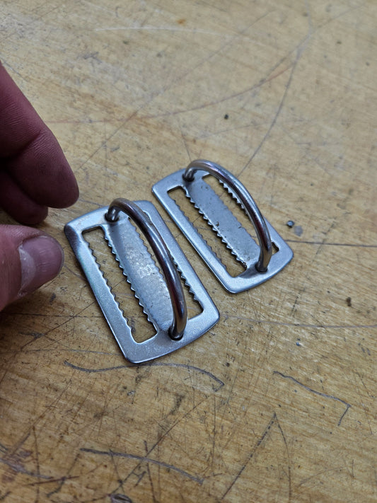Stainless Steel Hardware: Welded D-Ring