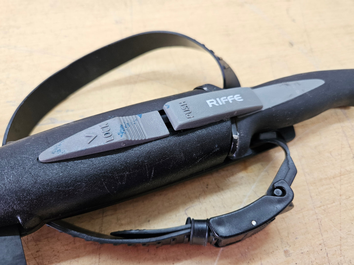 Riffe Spearfishing Knife (K20)