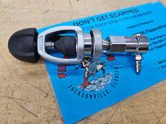 Oxygen Regulator/Flow Limiter