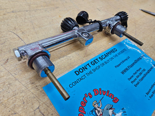 US Divers Vintage Manifold