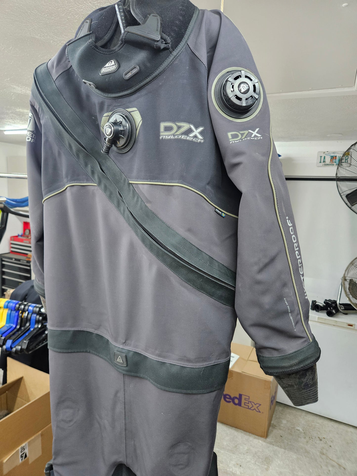 Waterproof D7X Drysuit (XXL)