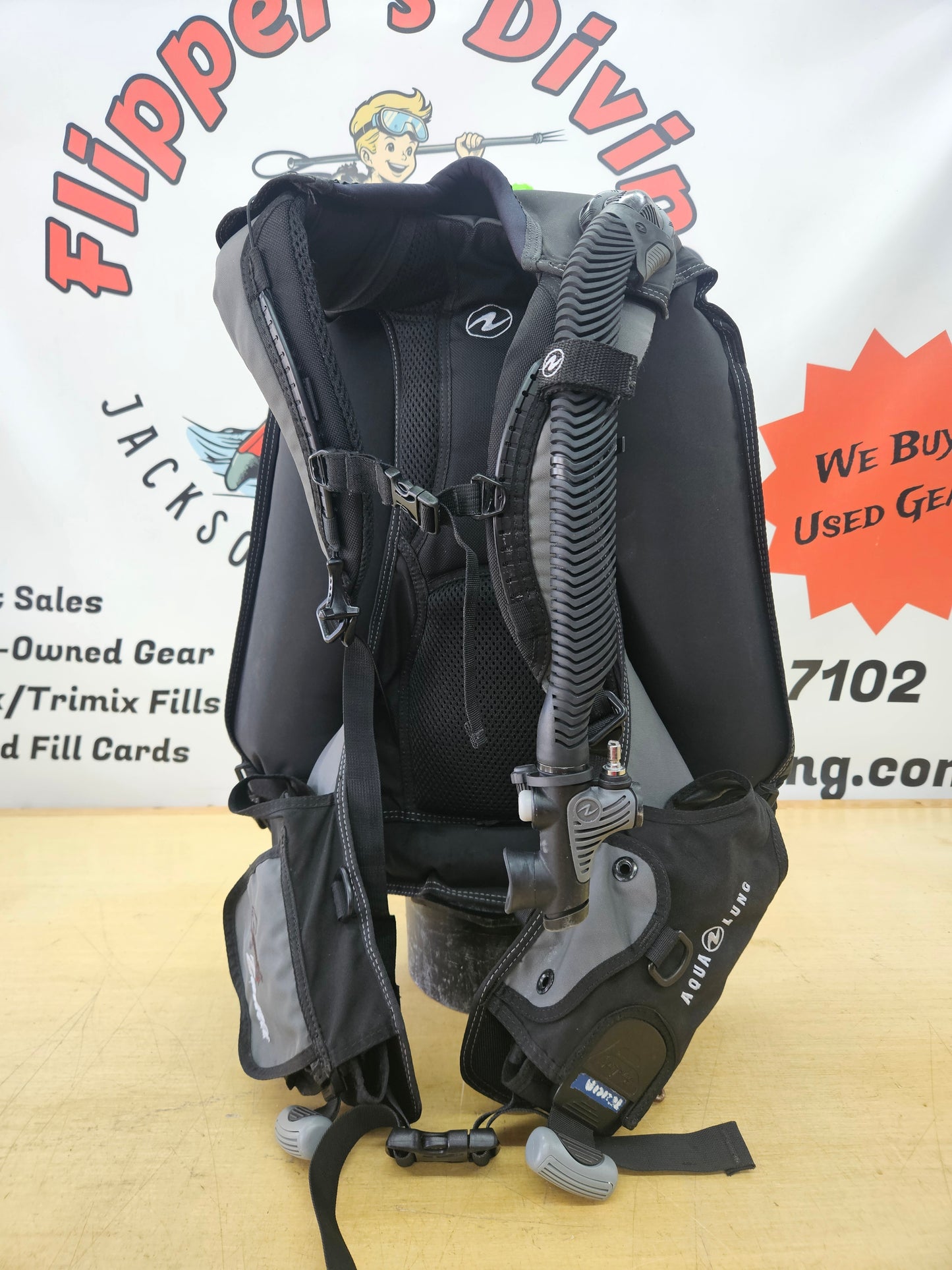 Aqualung Zuma BCD (Med/LG)