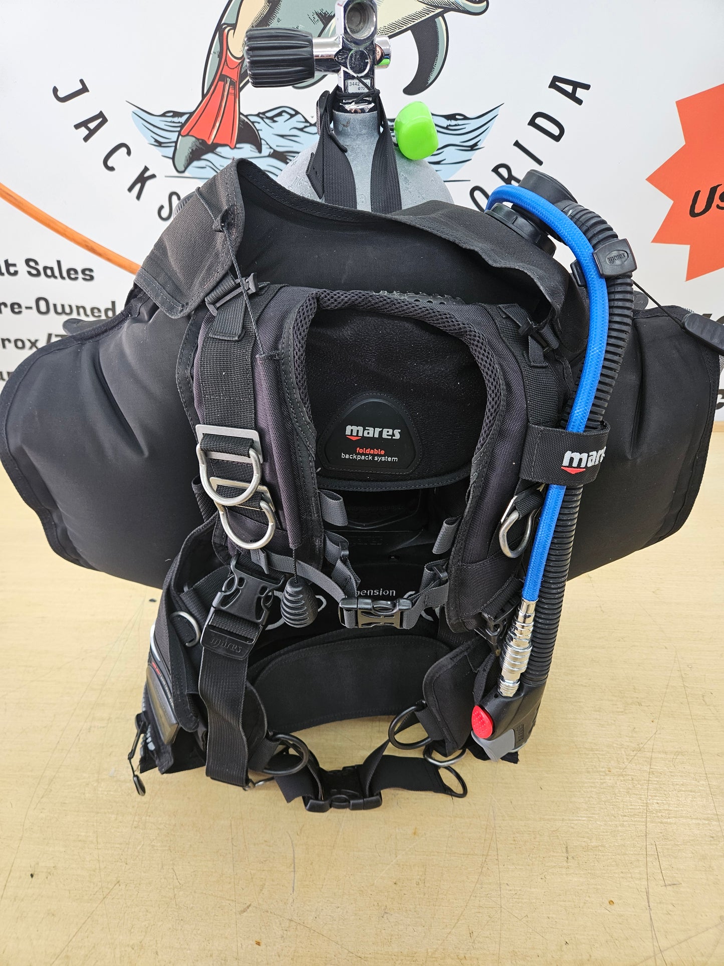 Mares BCD **NEEDS PARTS** (S-XS)
