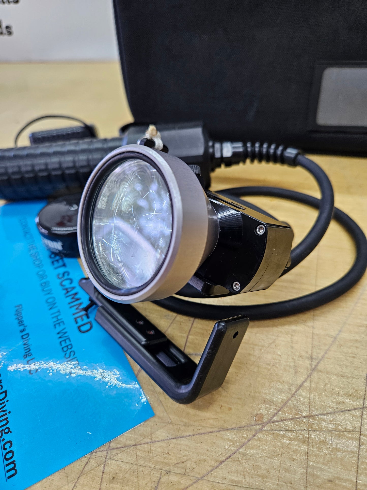 Halcyon Flare Canister Light