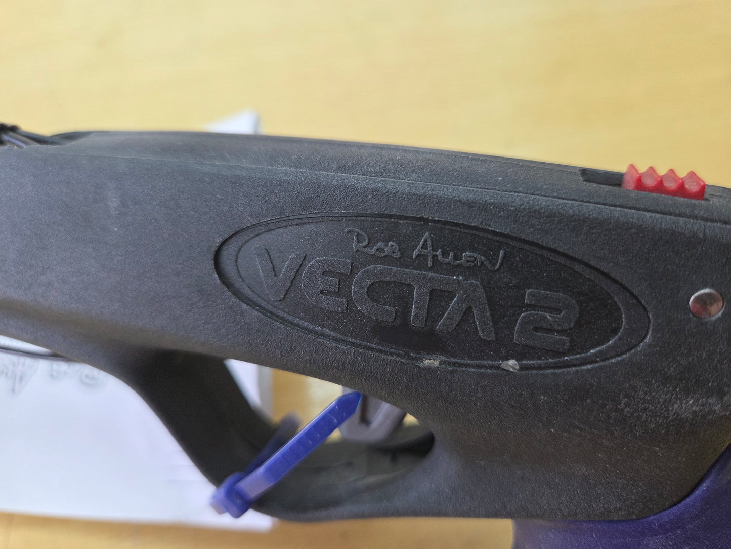 Rob Allen Vecta 2 - Tuna 800 Railgun