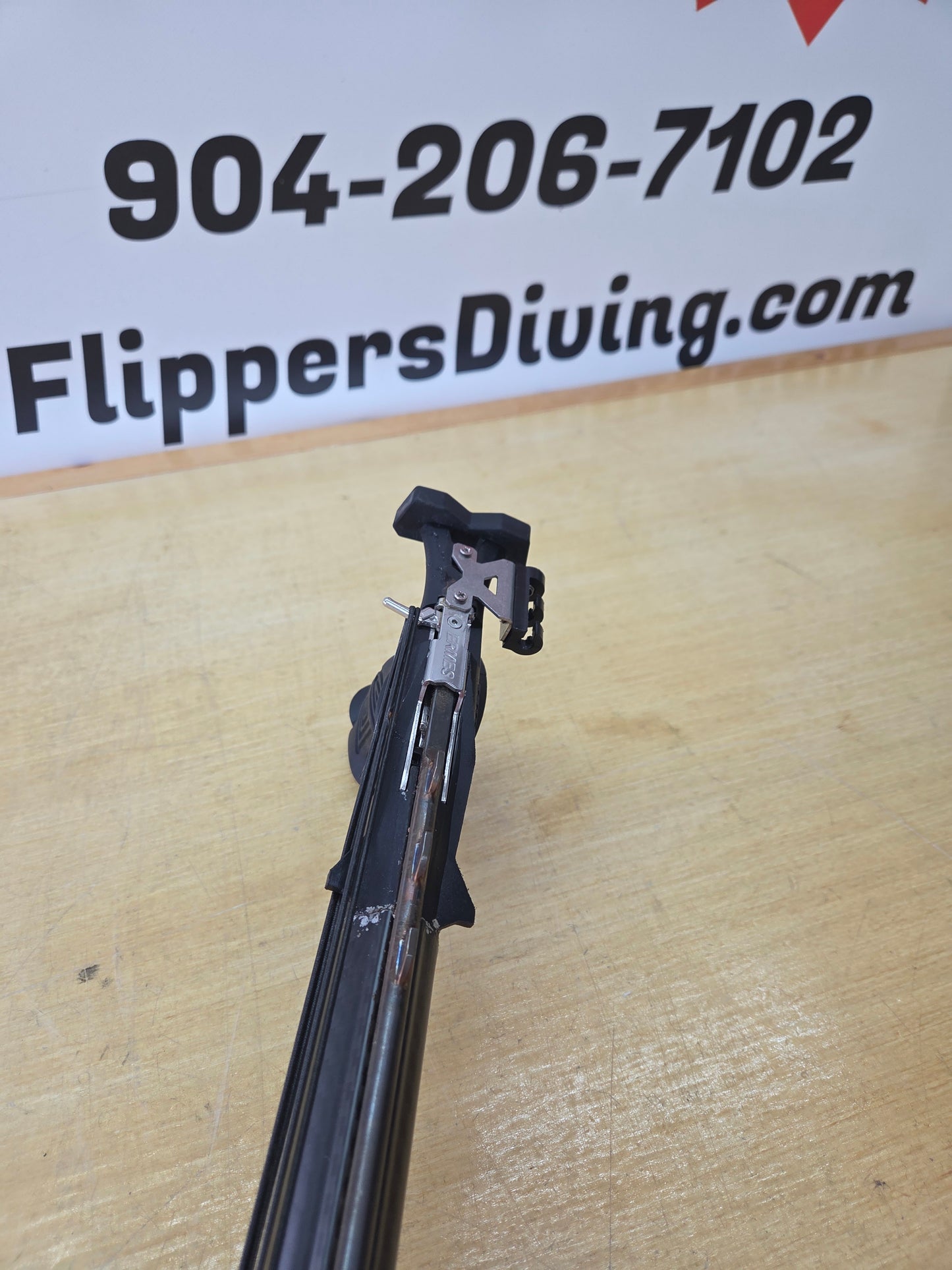 Ermes 62" Carbon Fiber Speargun