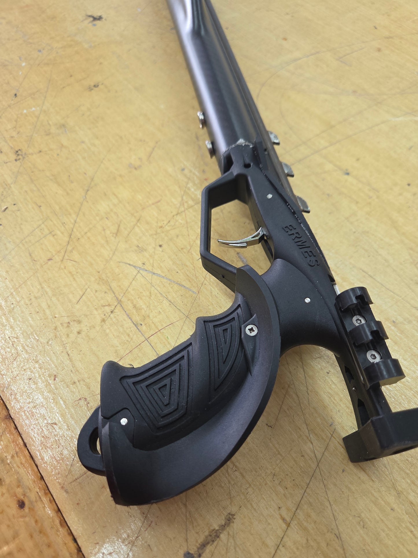 Ermes 62" Carbon Fiber Speargun