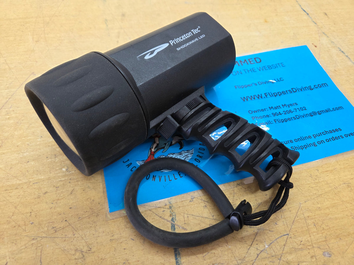 Princeton Tec Shockwave LED Dive Light
