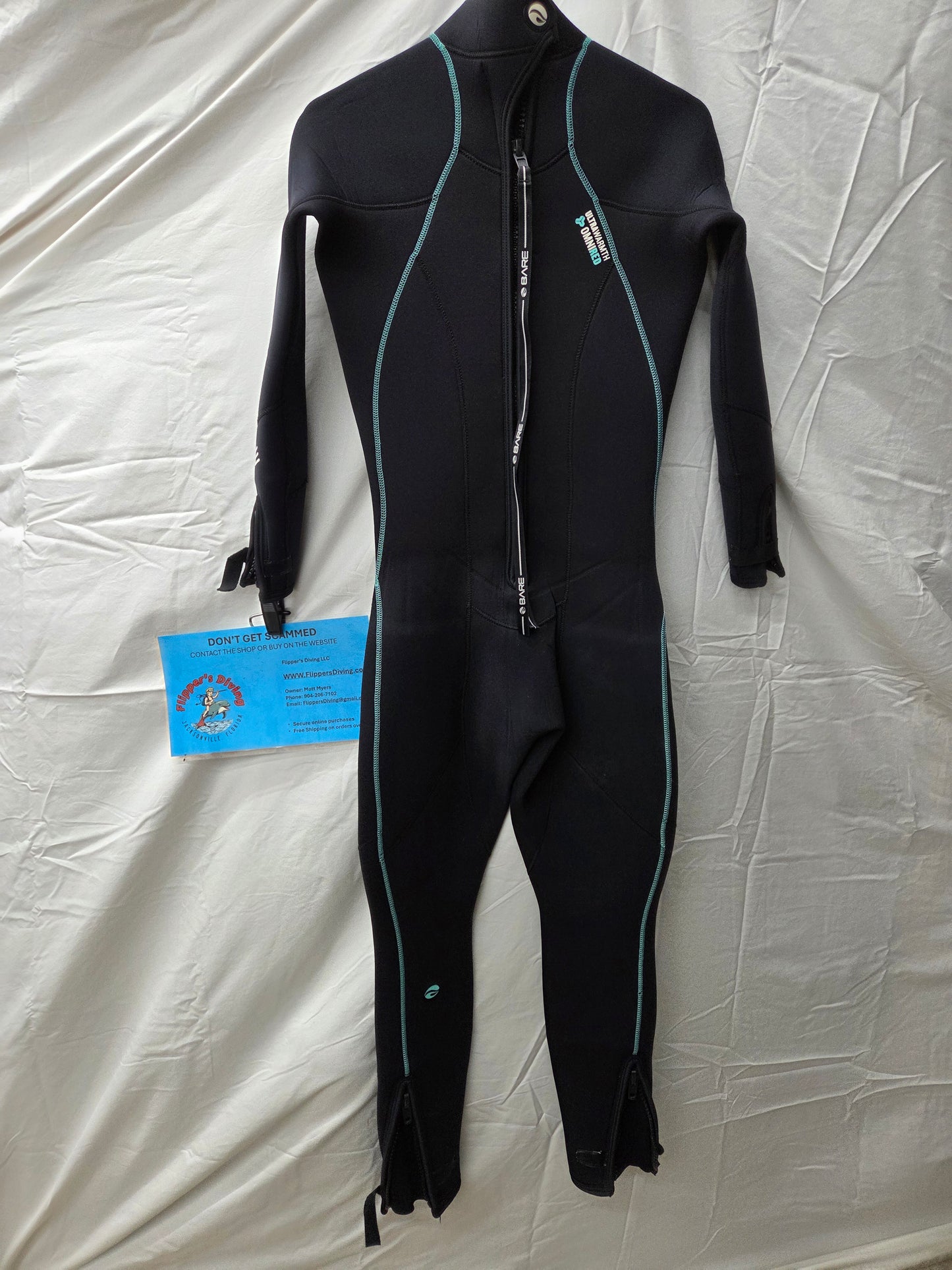 Bare Nixie 5mm Women's Wetsuit (SIZE 8)