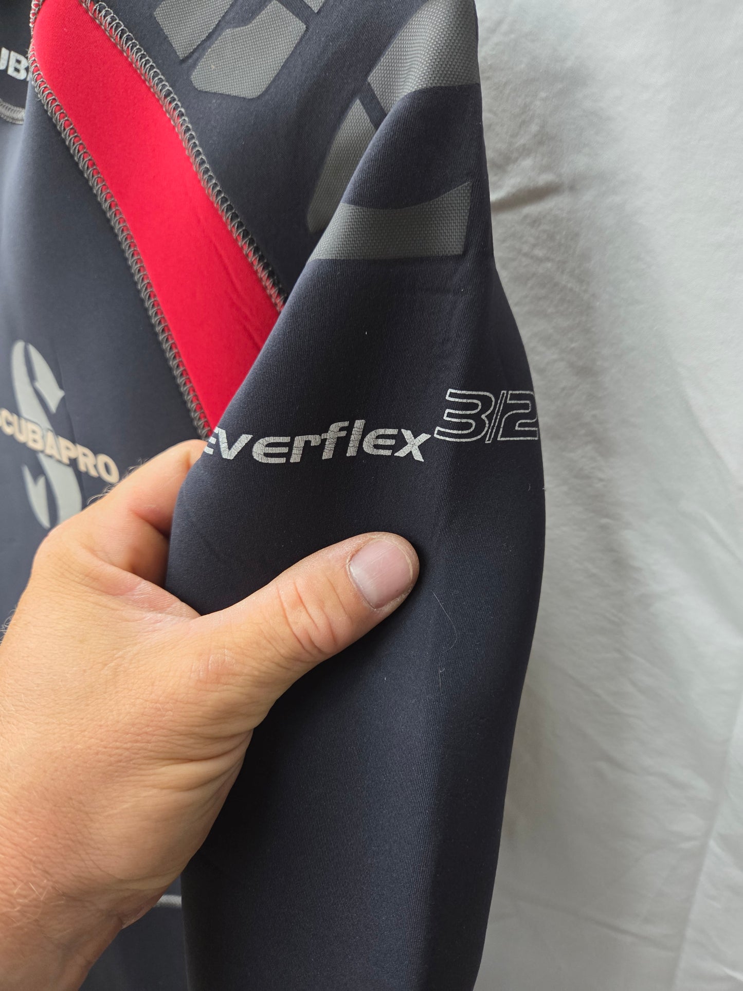 Scubapro Everflex 3/2mm Wetsuit (MEDIUM/TALL)