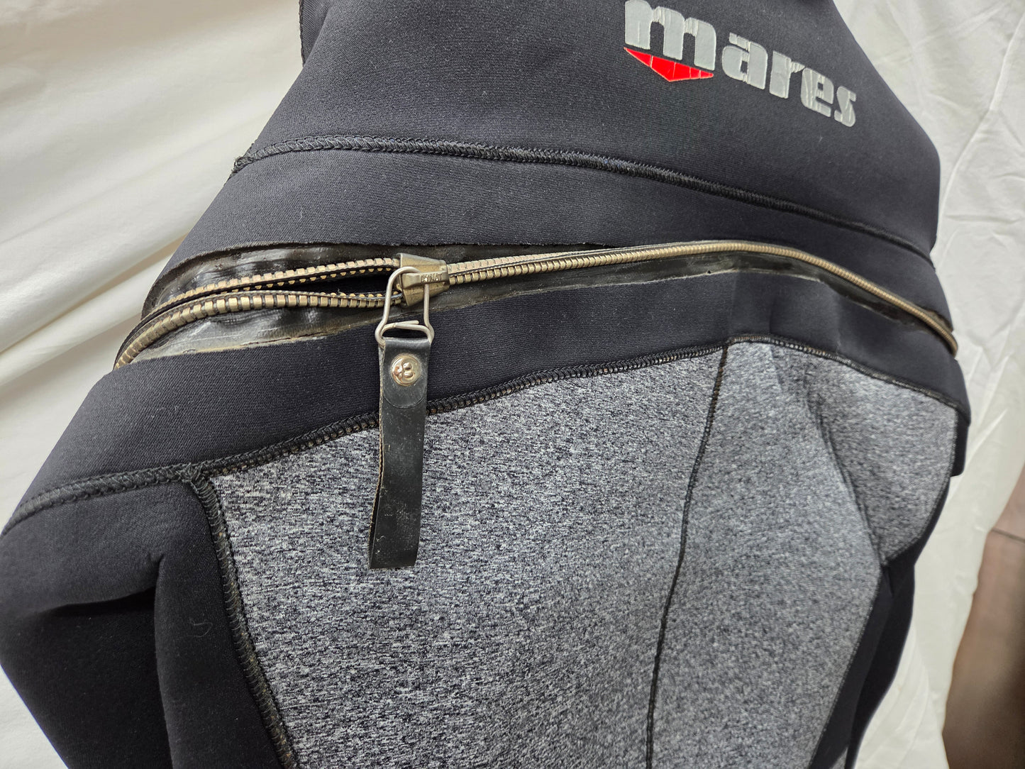 Mares 6.5mm Semi Dry Wetsuit (2XL)