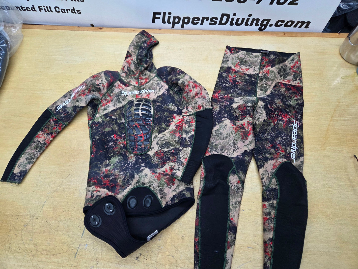 Spear Diver 2 Piece Wetsuit (LARGE-LONG)
