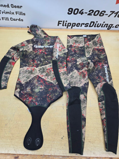 Spear Diver 2 Piece Wetsuit (LARGE-LONG)