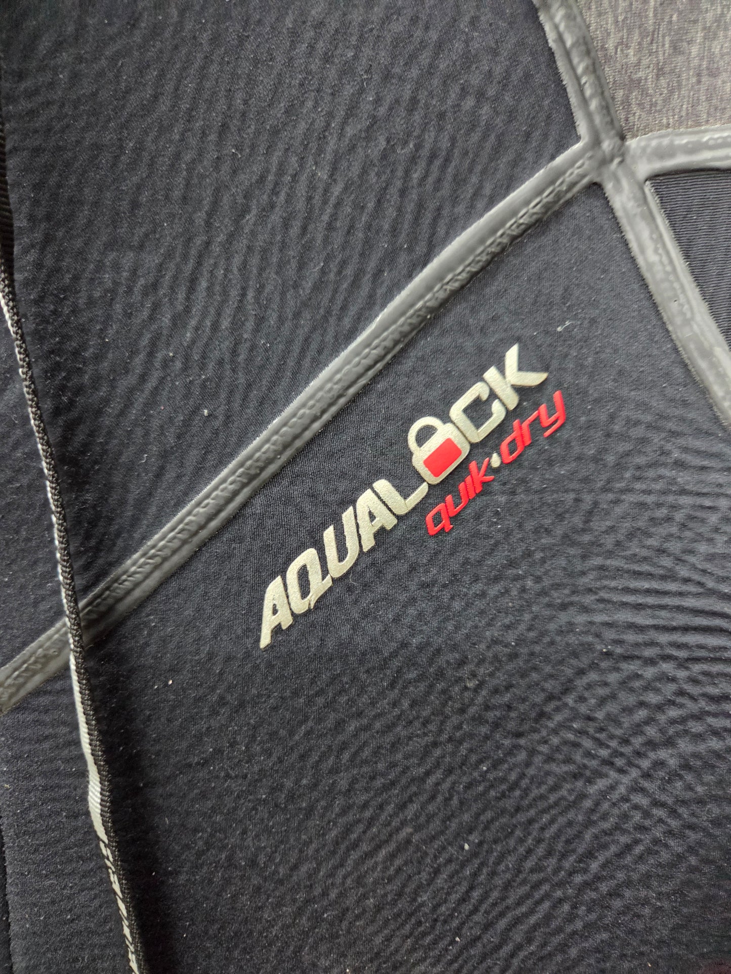 Henderson Aqualock 7mm Wetsuit (MEDIUM/TALL)