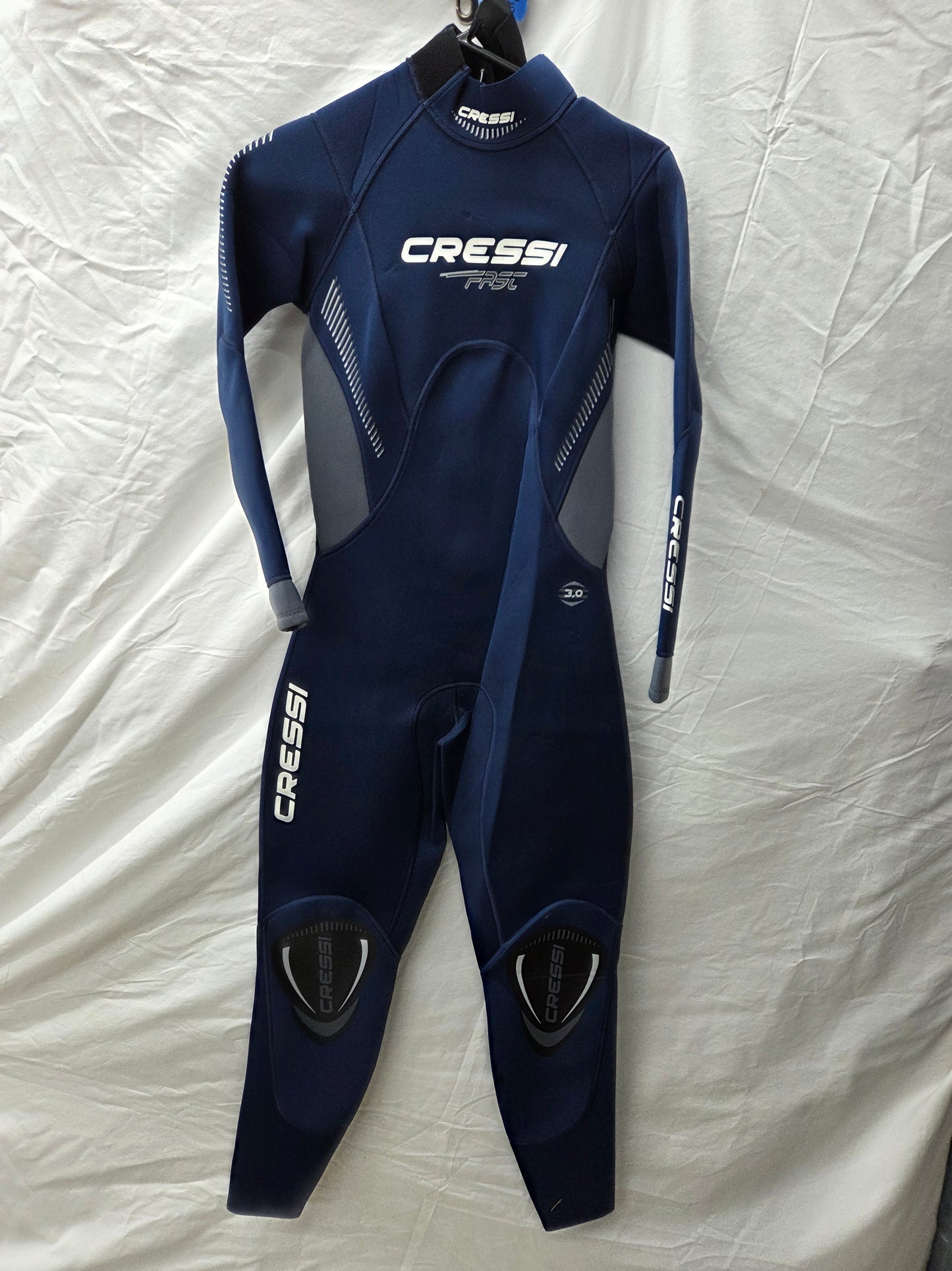 Cressie 3mm Wetsuit (Ladies SMALL) *NEW*
