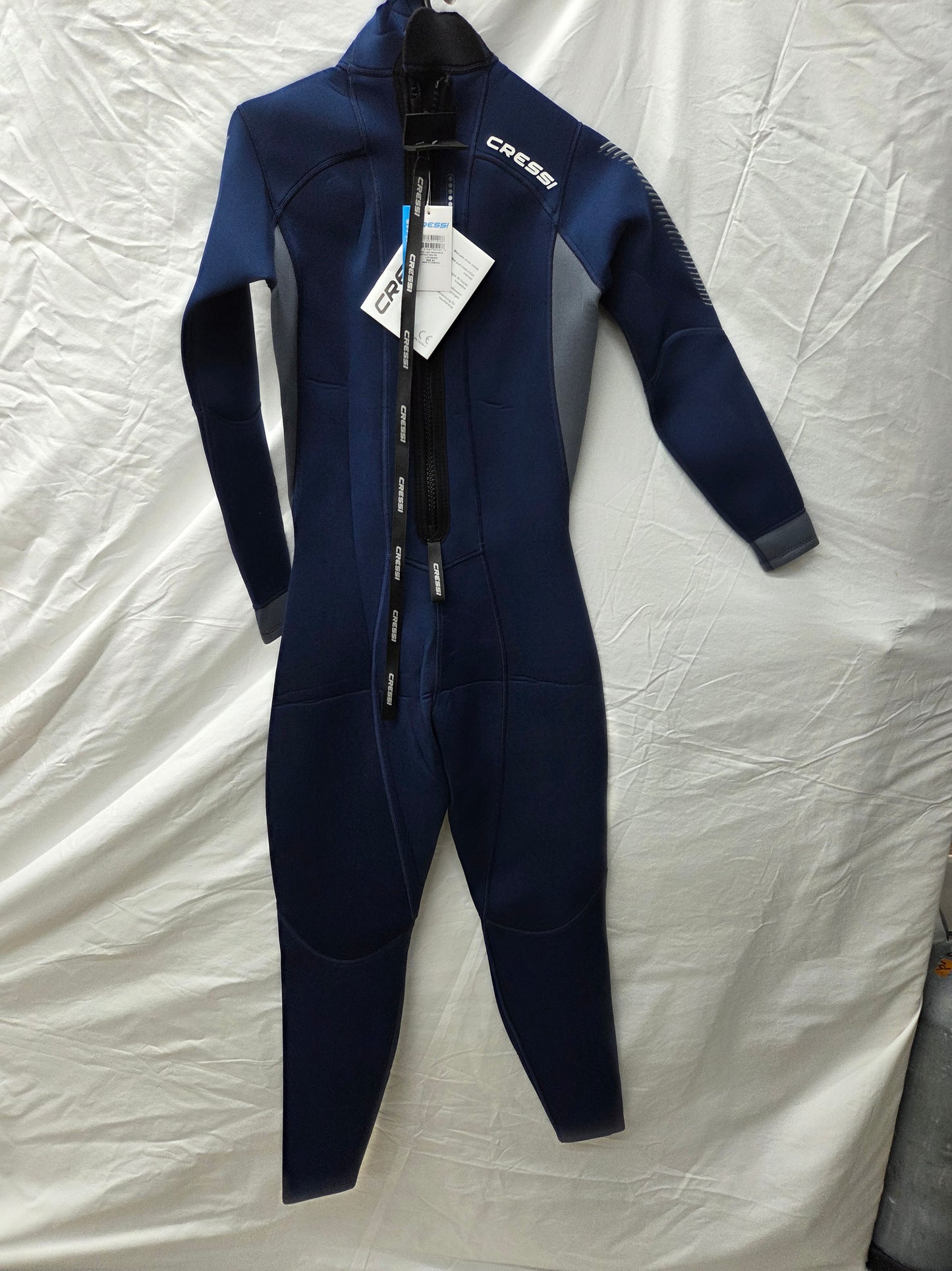Cressie 3mm Wetsuit (Ladies SMALL) *NEW*