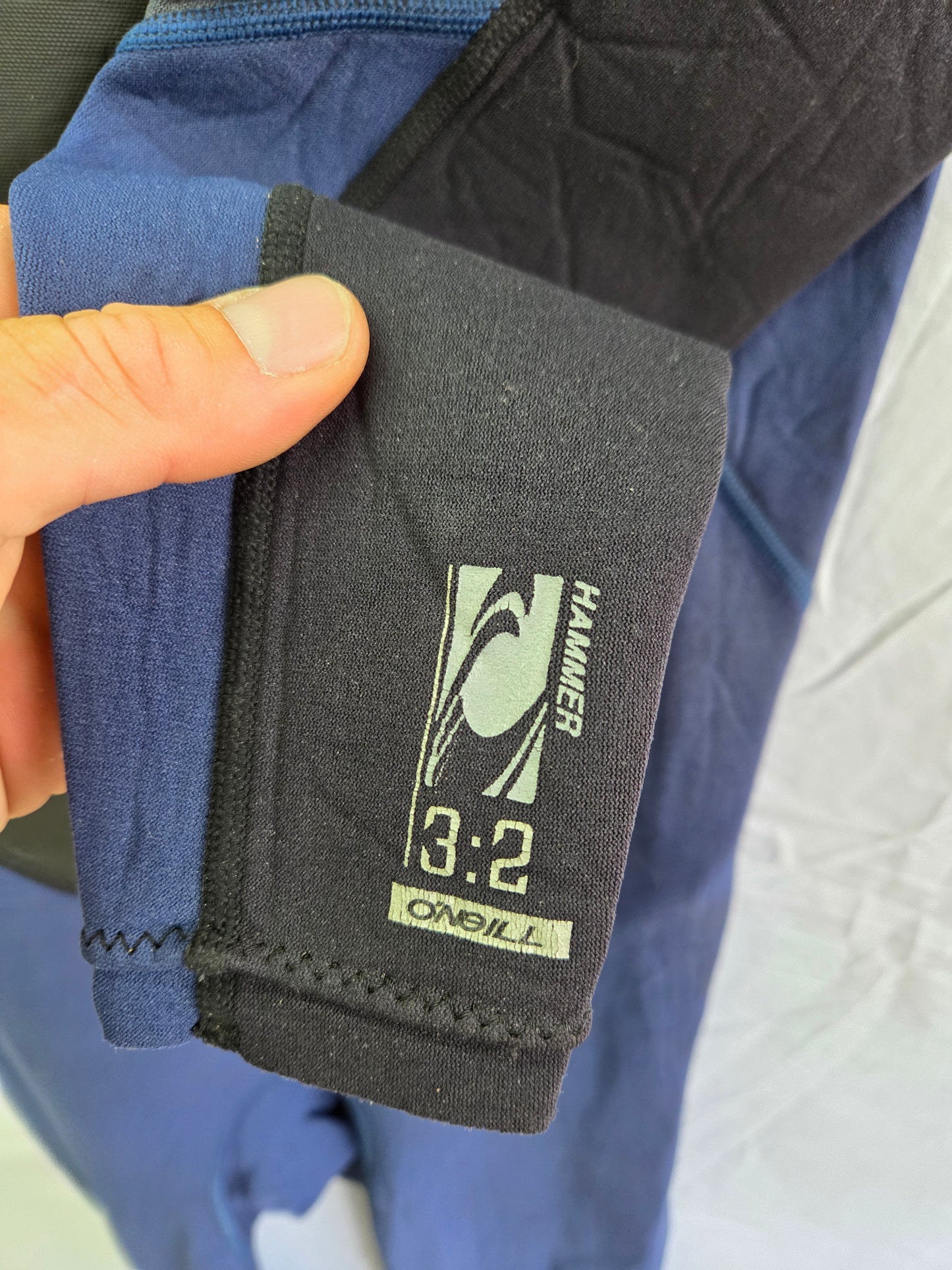 O'neil 3/2mm Wetsuit (LARGE TALL)