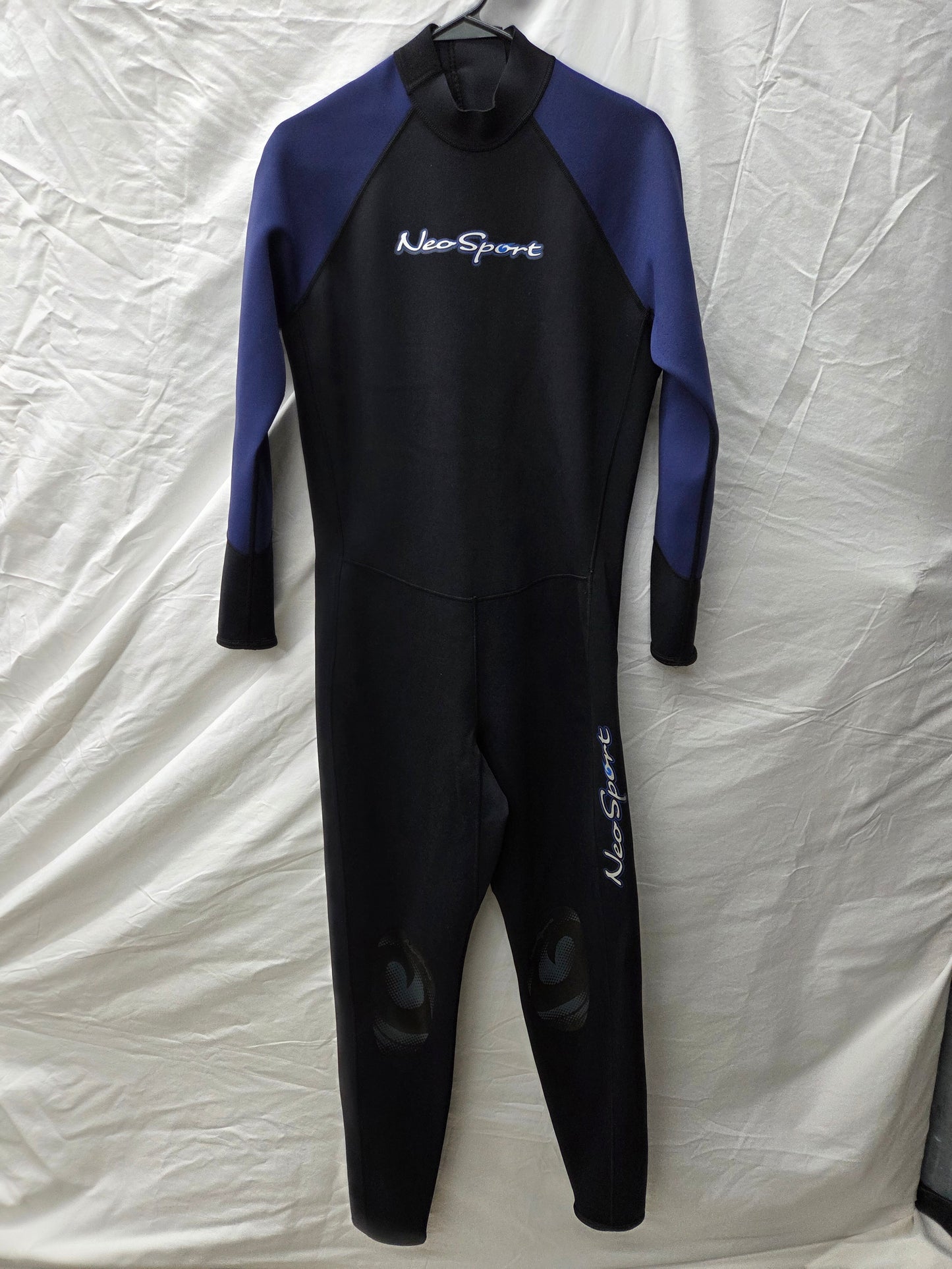 Neosport 1mm Wetsuit (LARGE)