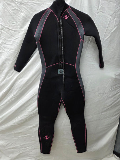 Aqualung 7mm Wetsuit (Ladies Size 8)