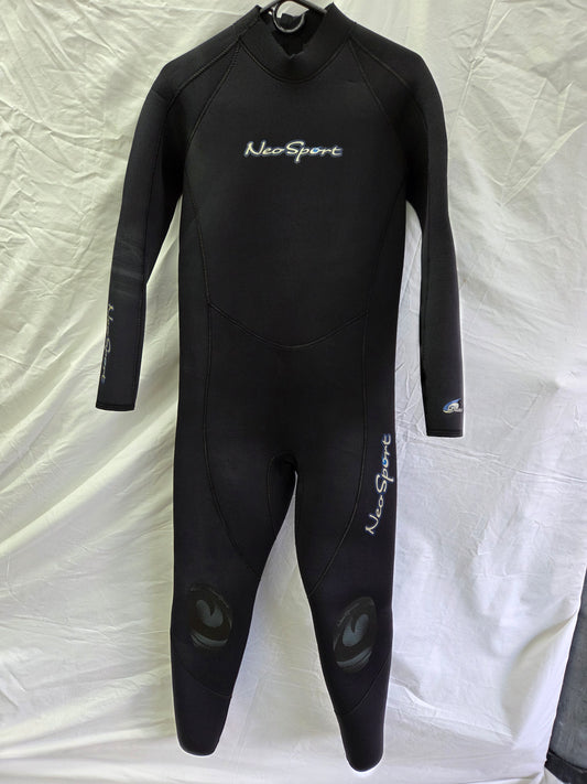 Neosport 5mm Wetsuit (Medium)