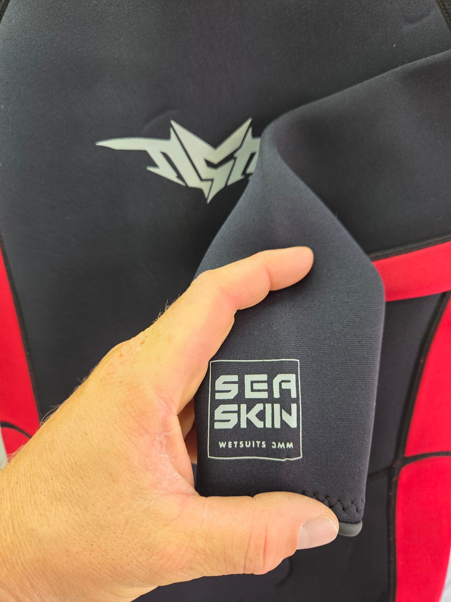 Sea Skin 3mm Wetsuit (Kids 14)
