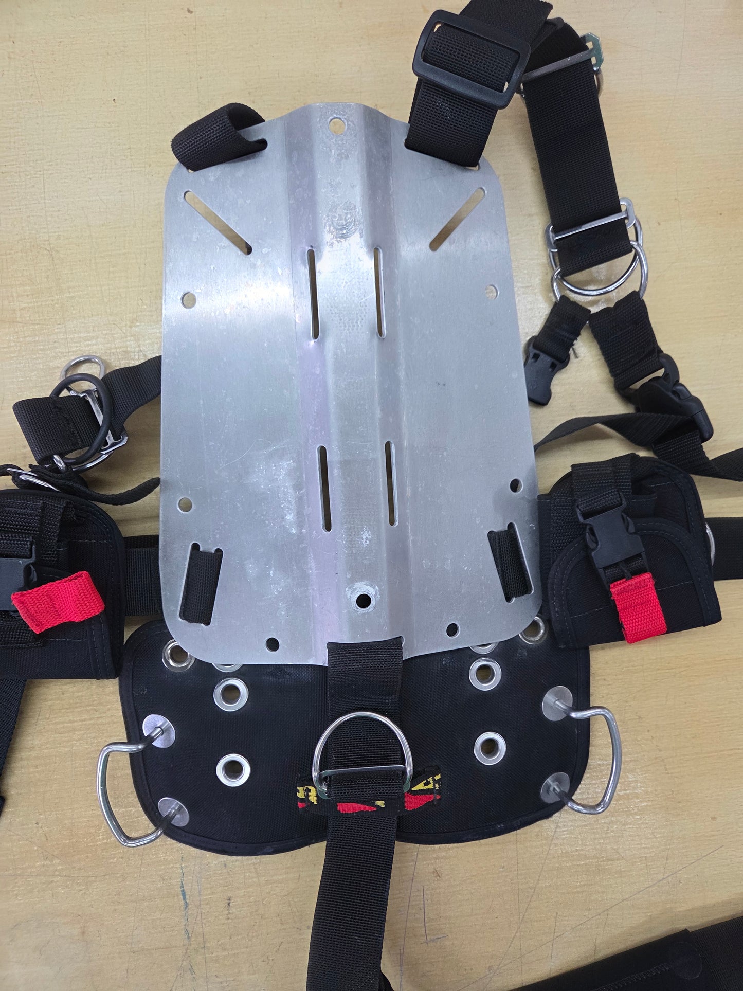 Short Aluminum Backplate/Harness