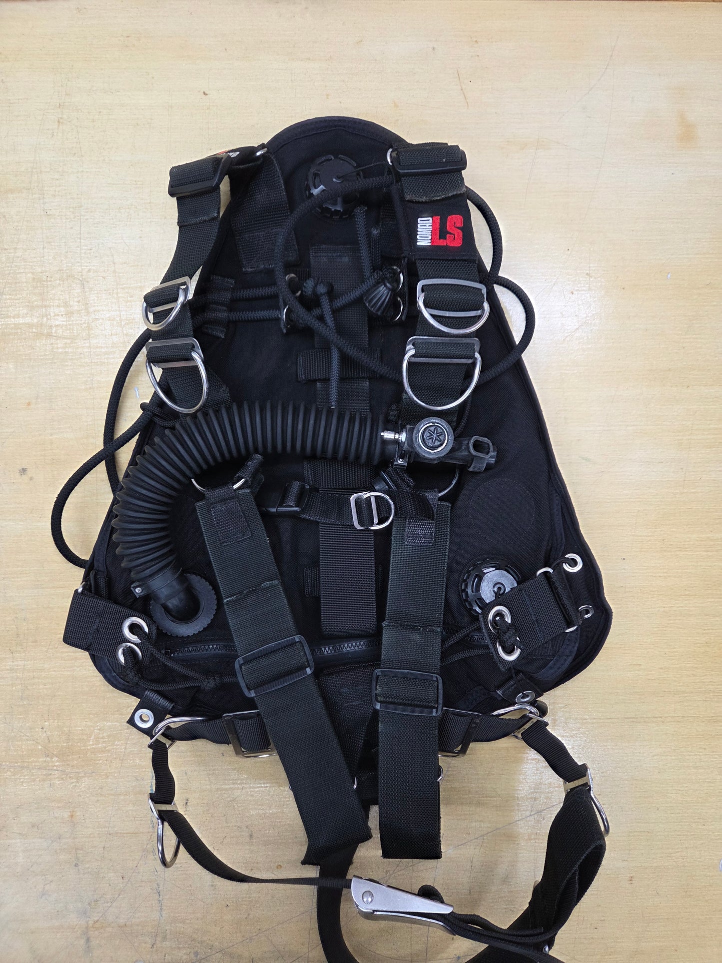 Dive Rite Nomad LS Sidemount BCD