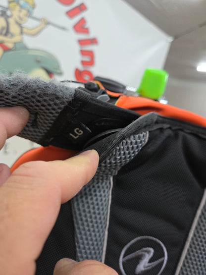 Aqualung Rogue BCD w/Air Source (LARGE)