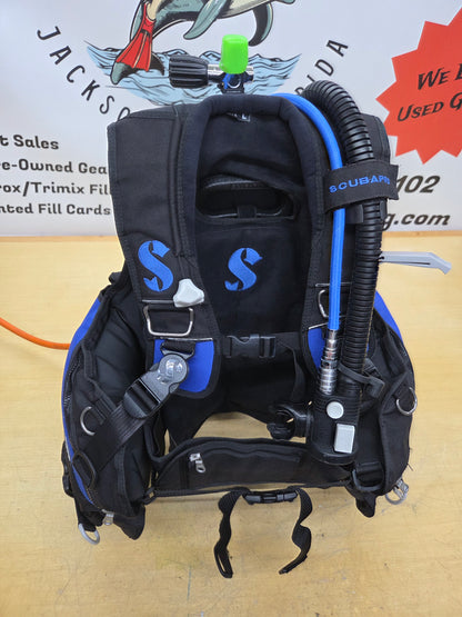 Scubapro "Glide Plus" BCD w/AIR 2 (LARGE)