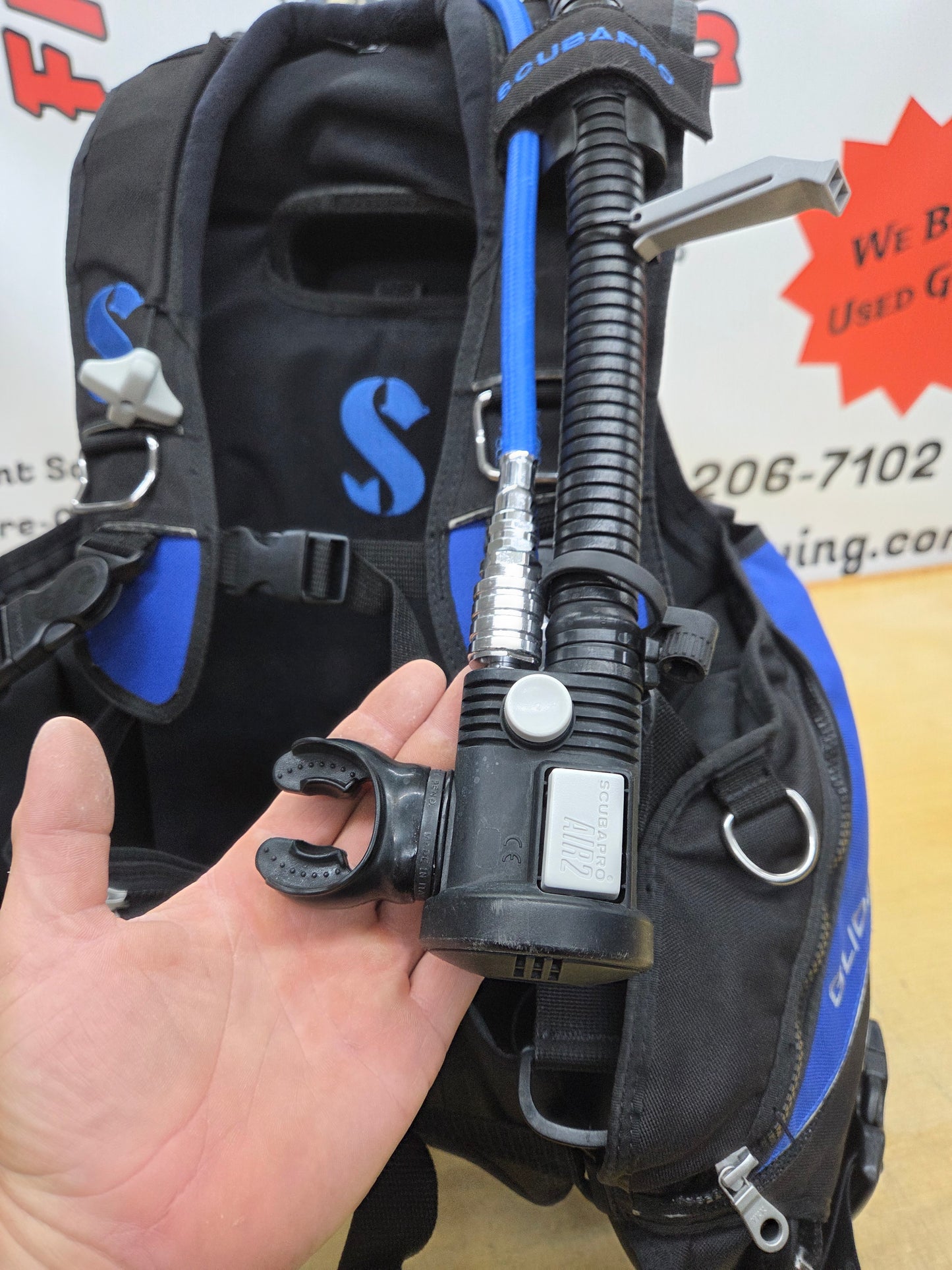 Scubapro "Glide Plus" BCD w/AIR 2 (LARGE)
