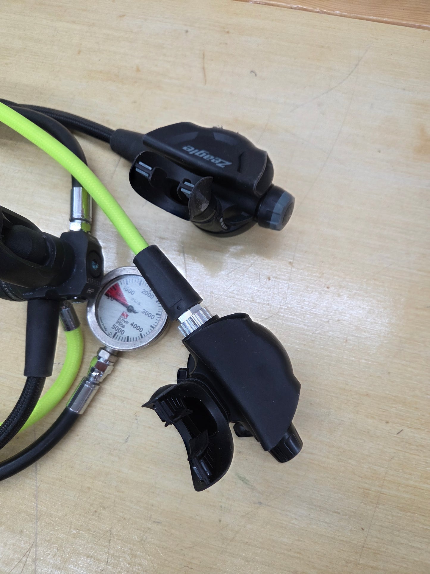 Zeagle F8 Regulator Set