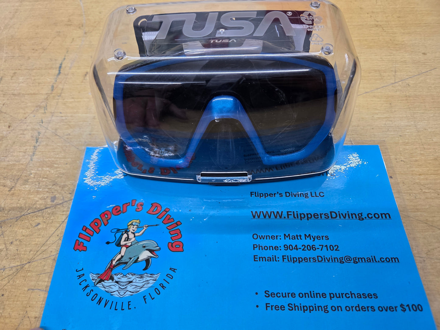 Tusa Freedom Elite Dive Mask (M54)