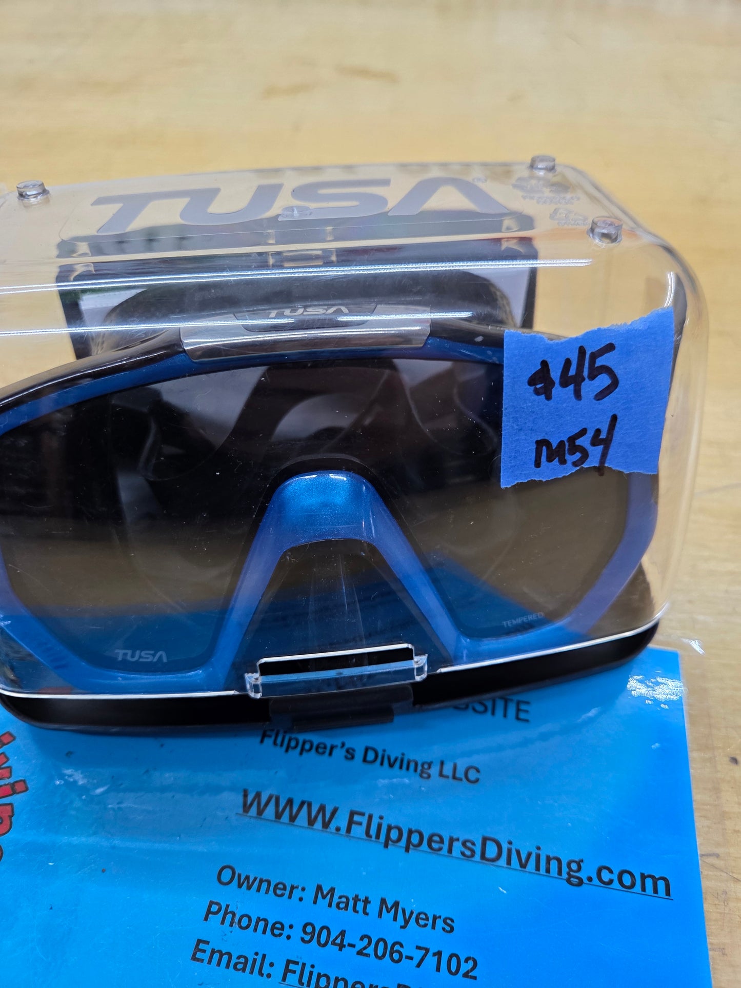 Tusa Freedom Elite Dive Mask (M54)