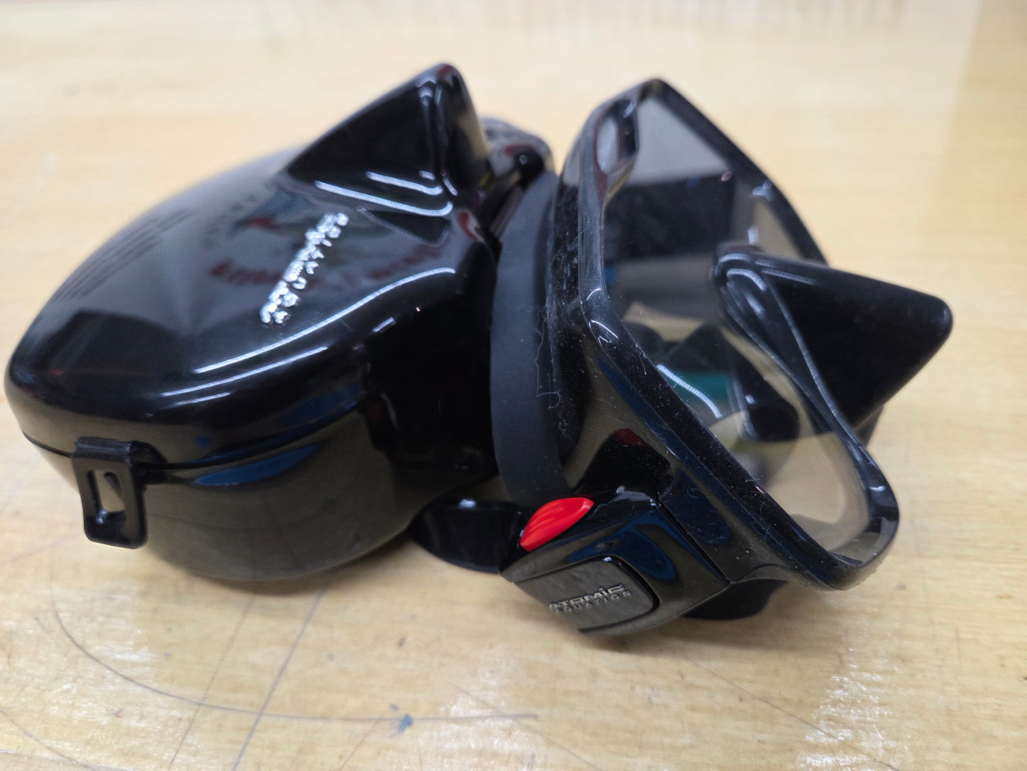 Atomic Aquatics "Ultra Clear" Dive Mask (#M56)