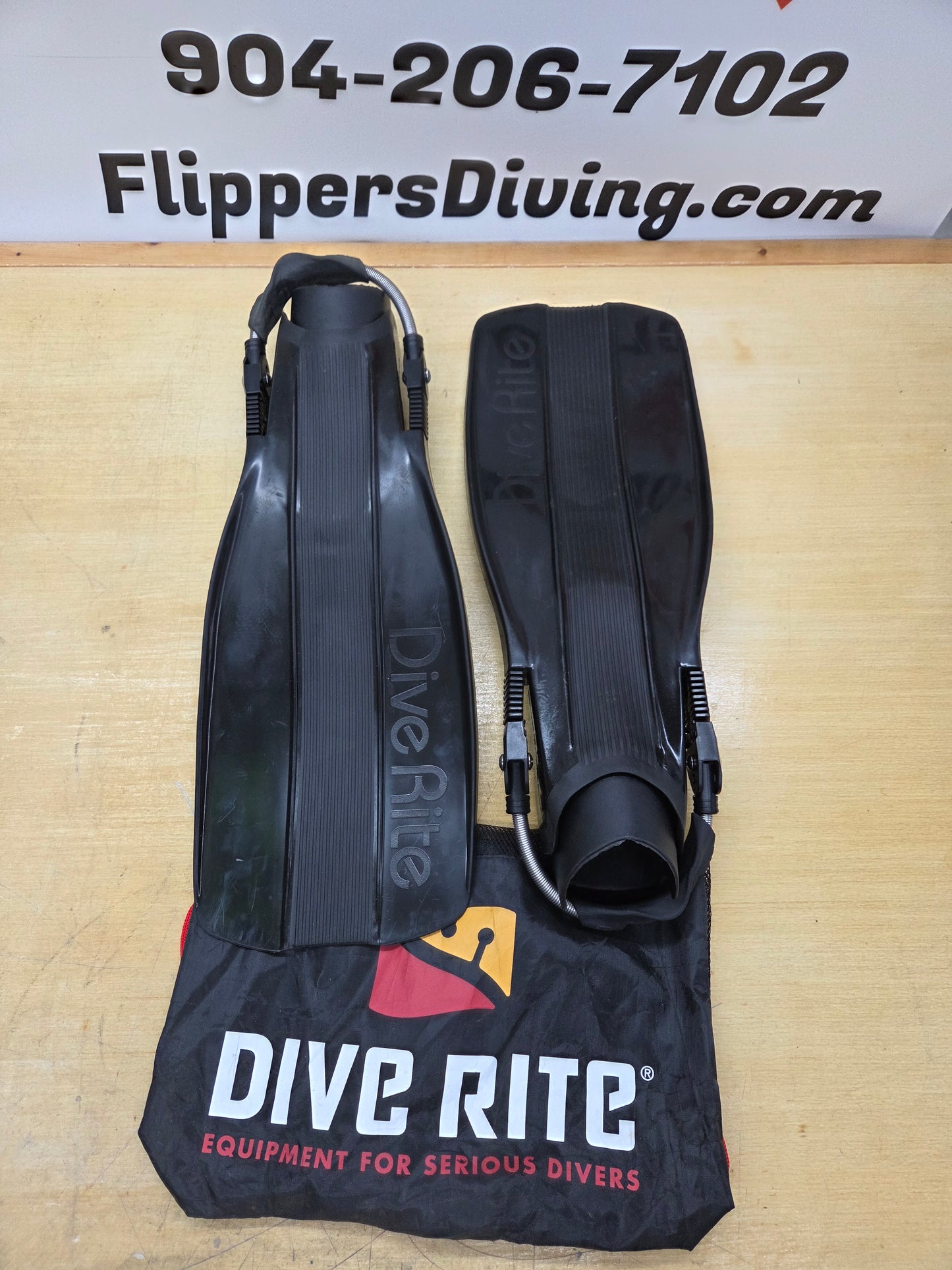 Dive Rite XT Fins (Medium)
