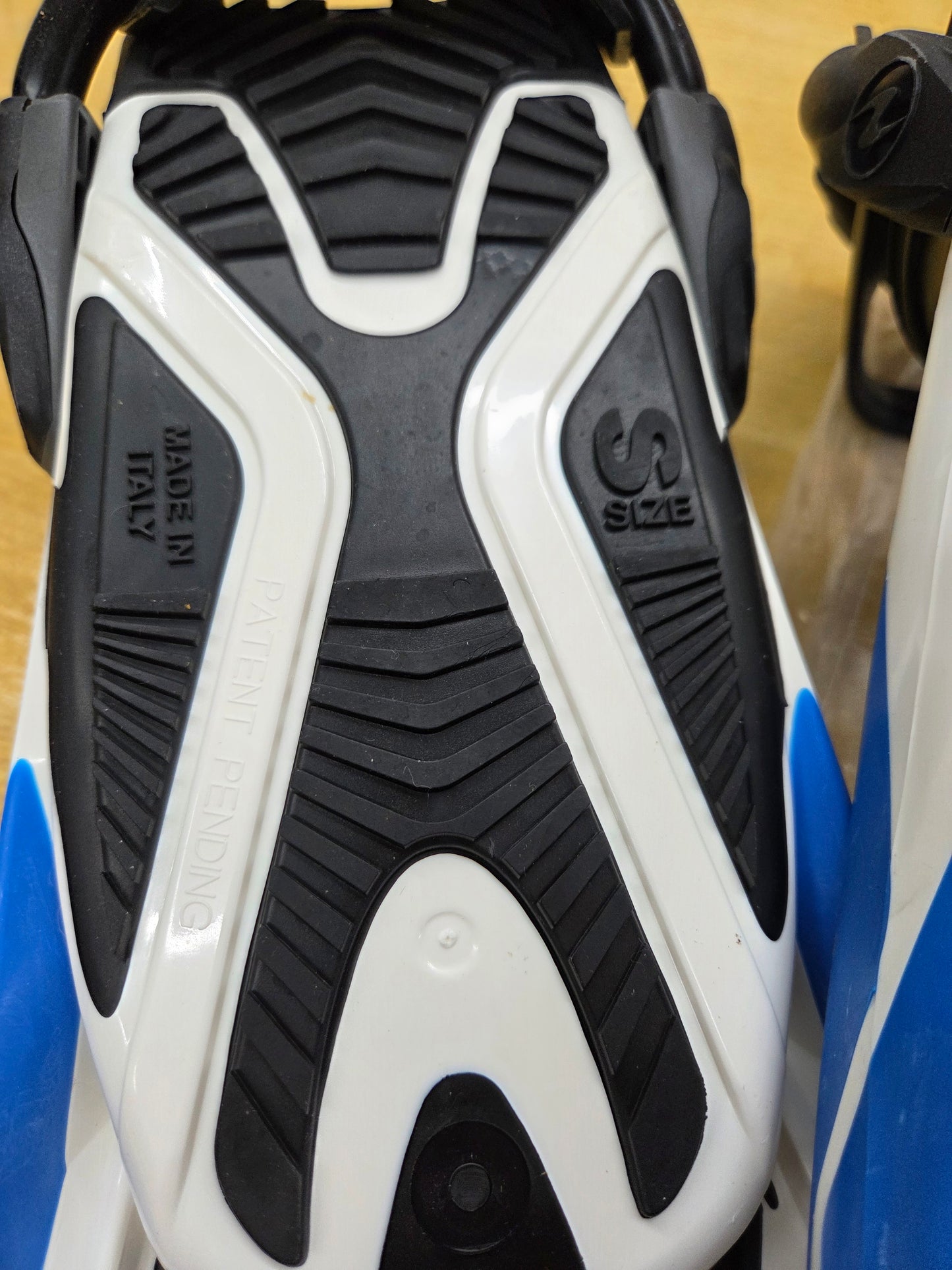 Aqualung "Phazer" Dive Fins (SMALL)