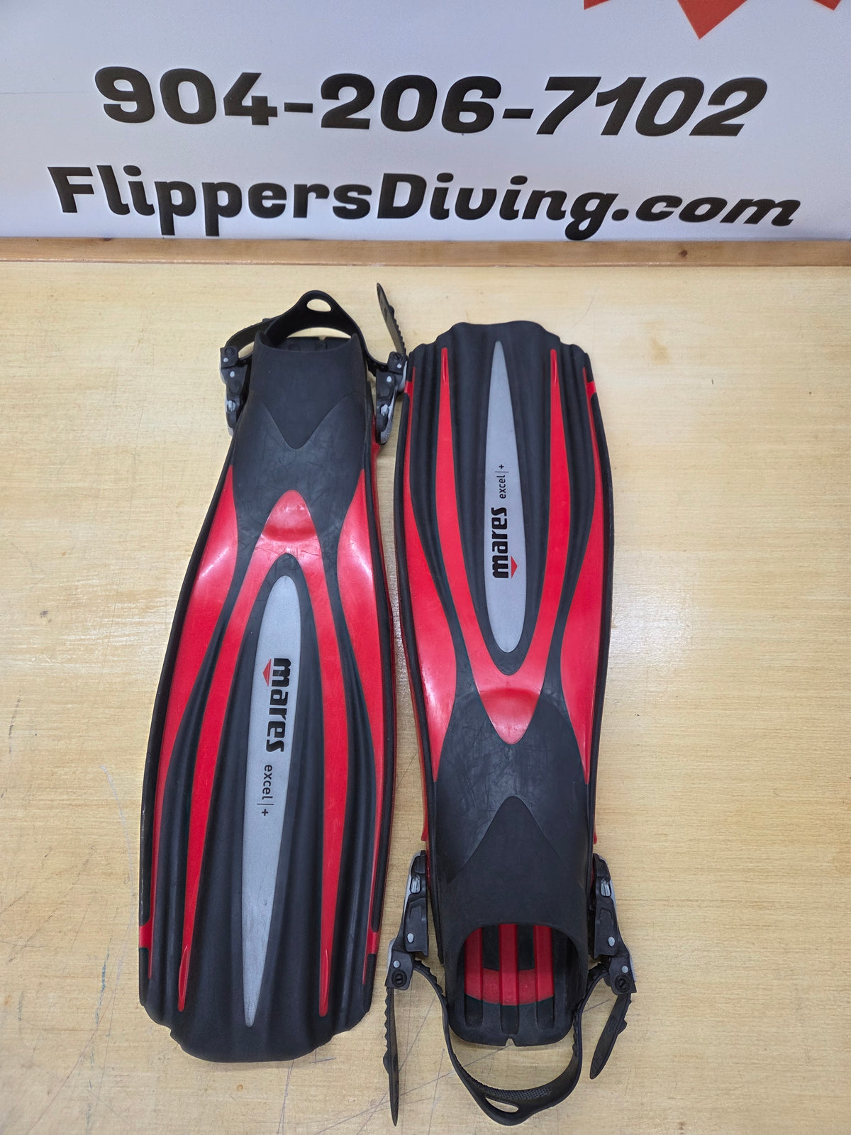 Mares "Excel +" Dive Fins (Regular)