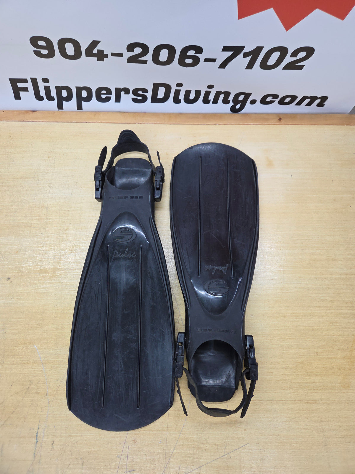 Aqualung Deep See "Pulse" Fins (SMALL)