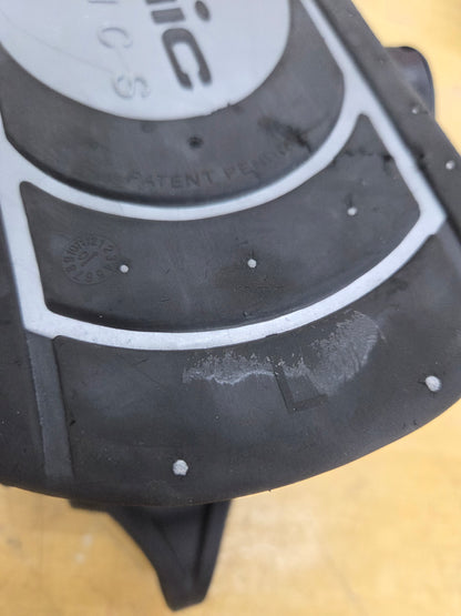 Atomic Dive Fins *DAMAGED* (LARGE)