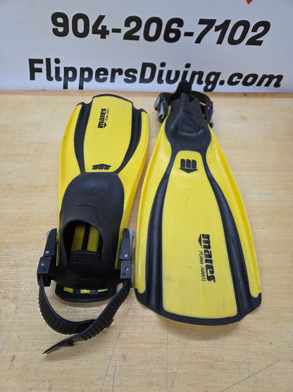 Mares "Plana Avanti" Dive Fins (SMALL)