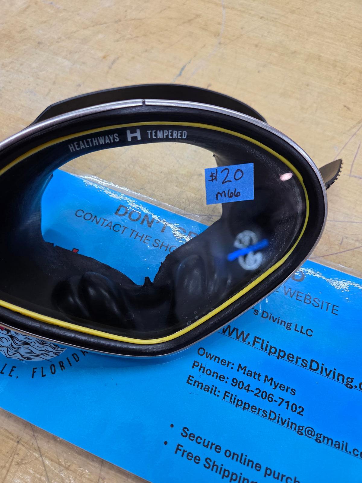 Healthways "Equalizer" Vintage Dive Mask (M66)