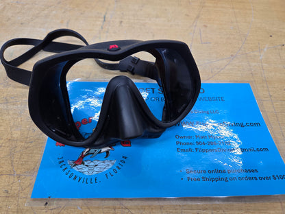 XS Scuba Low Volume Dive Mask (#M70)