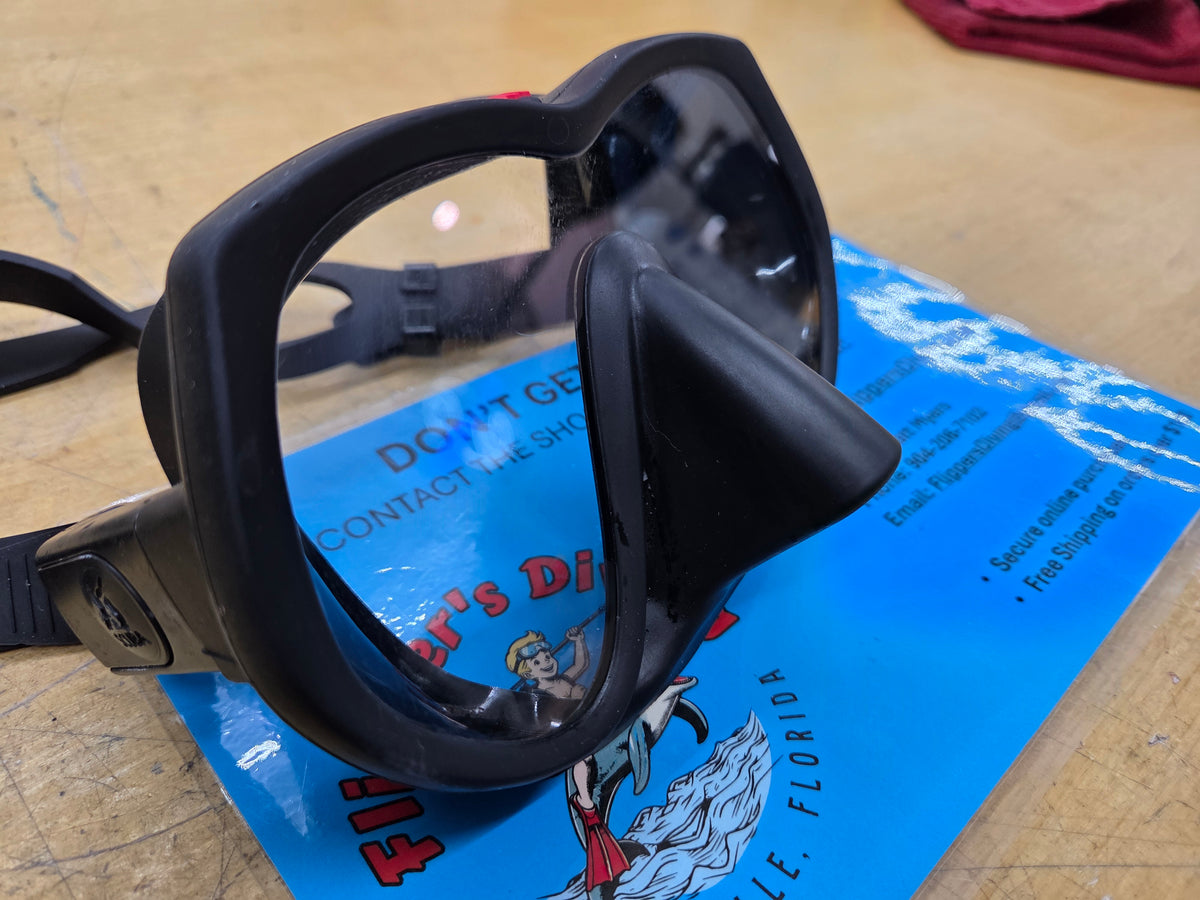 XS Scuba Low Volume Dive Mask (#M70)