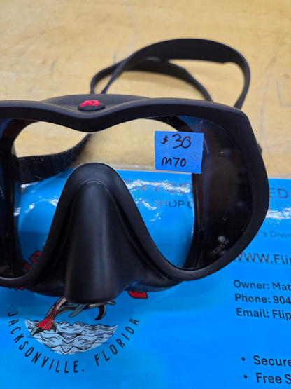 XS Scuba Low Volume Dive Mask (#M70)