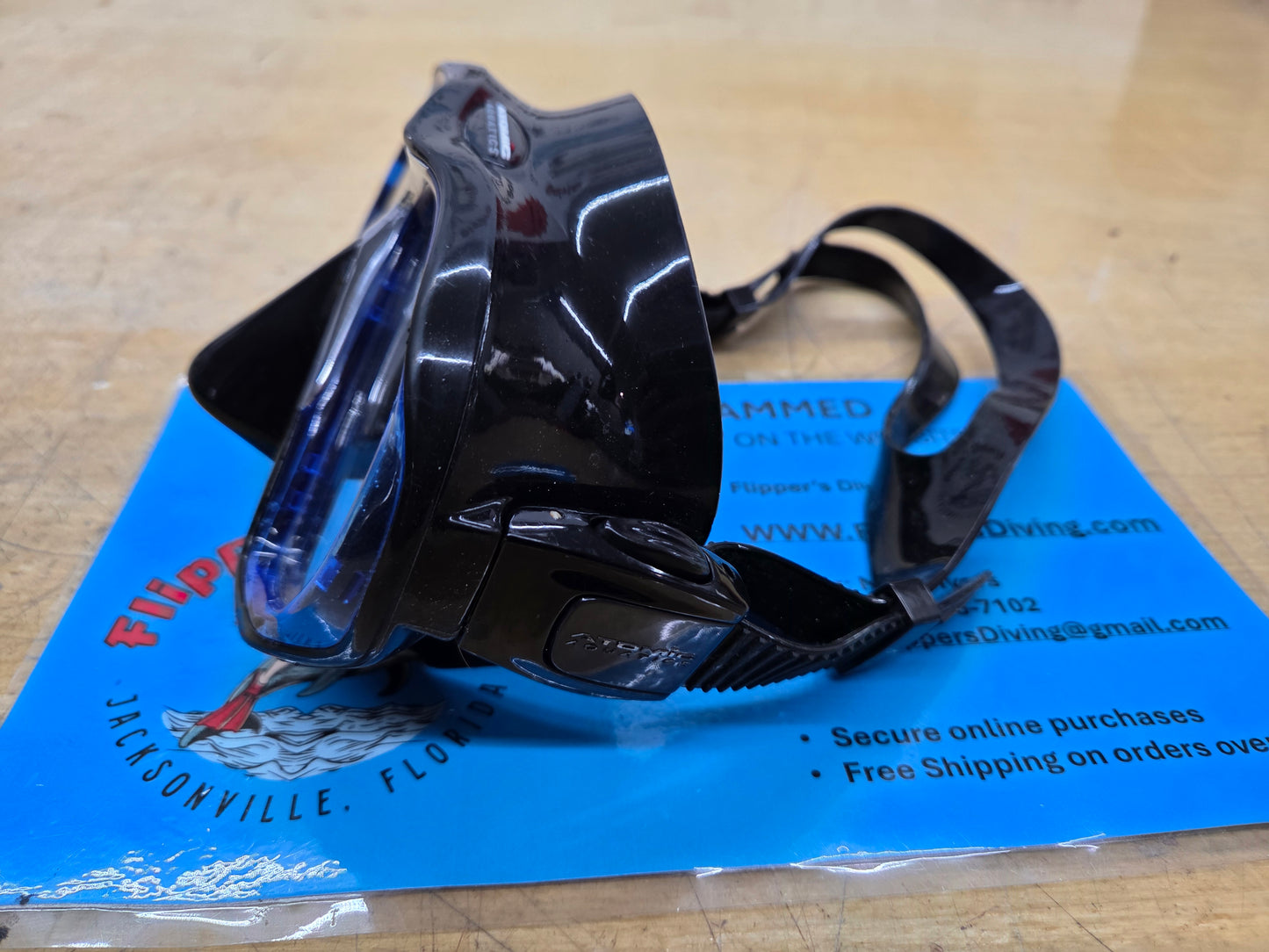 Atomic Aquatics Dive Mask (M75)